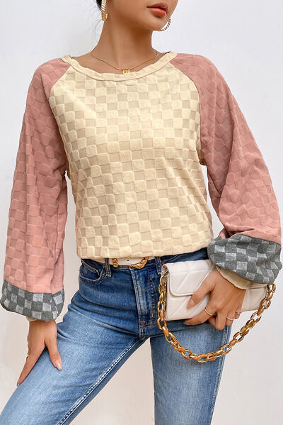 Checkered Contrast Round Neck Long Sleeve T-Shirt - T - 1 COLOR -