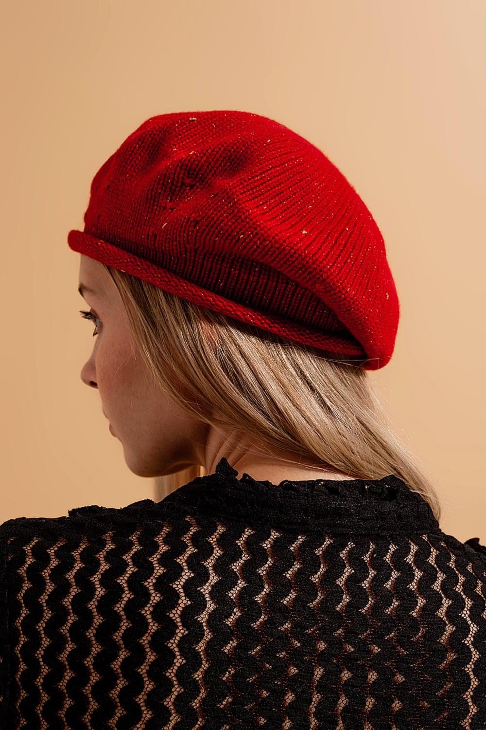 Q2 - Wool Beret in Red - 1 COLOR -