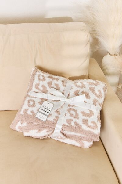 Cuddley Leopard Decorative Throw Blanket - T - 3 COLORS -