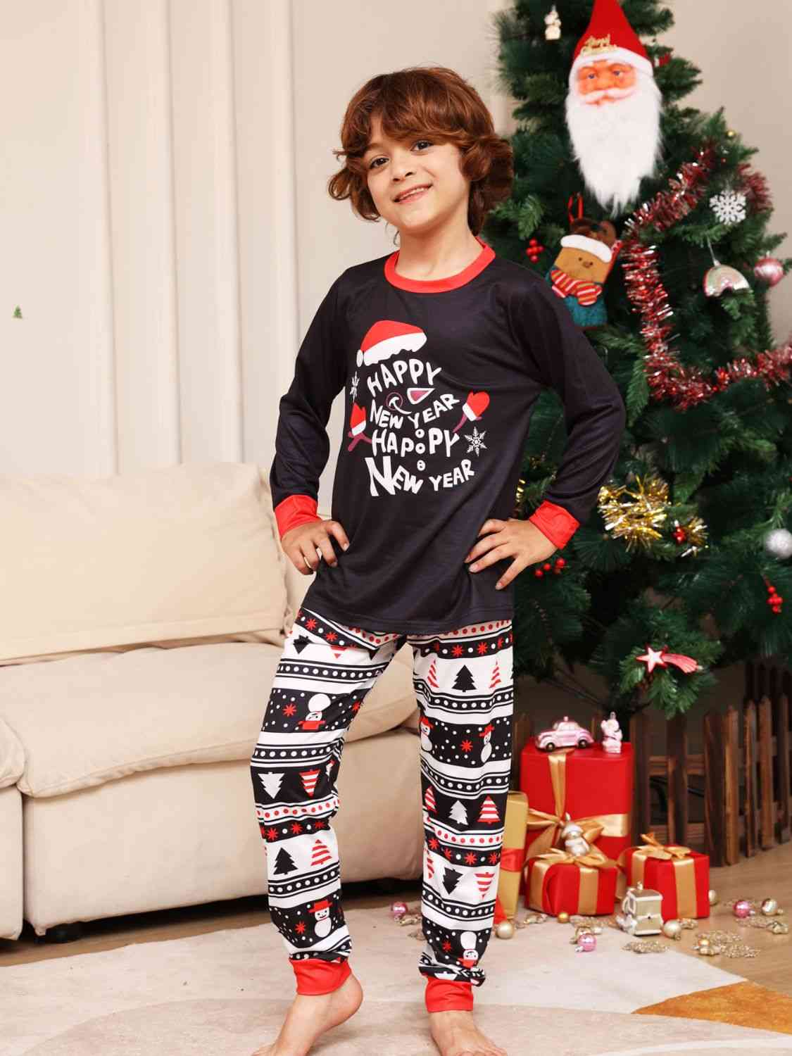 KIDS Graphic Top and Pants Set - T -