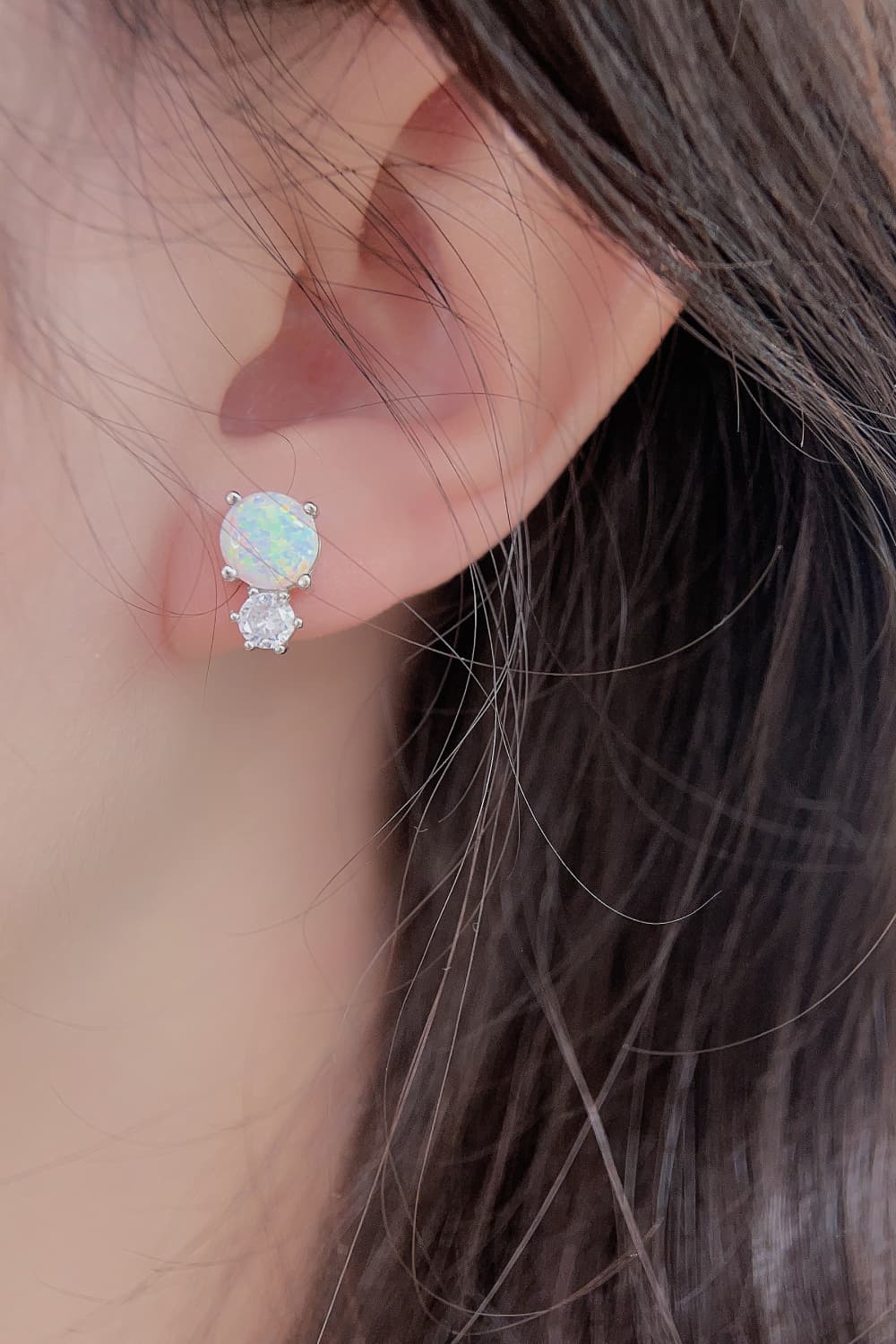 4-Prong Opal Stud Earrings - T - 2 COLORS -