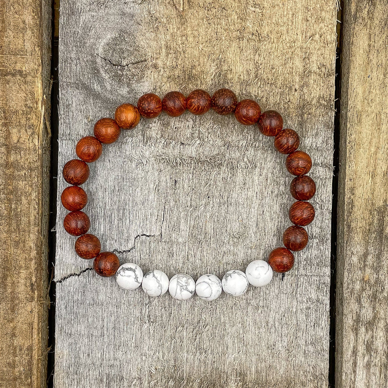 Grove - White Howlite & Red Rosewood -