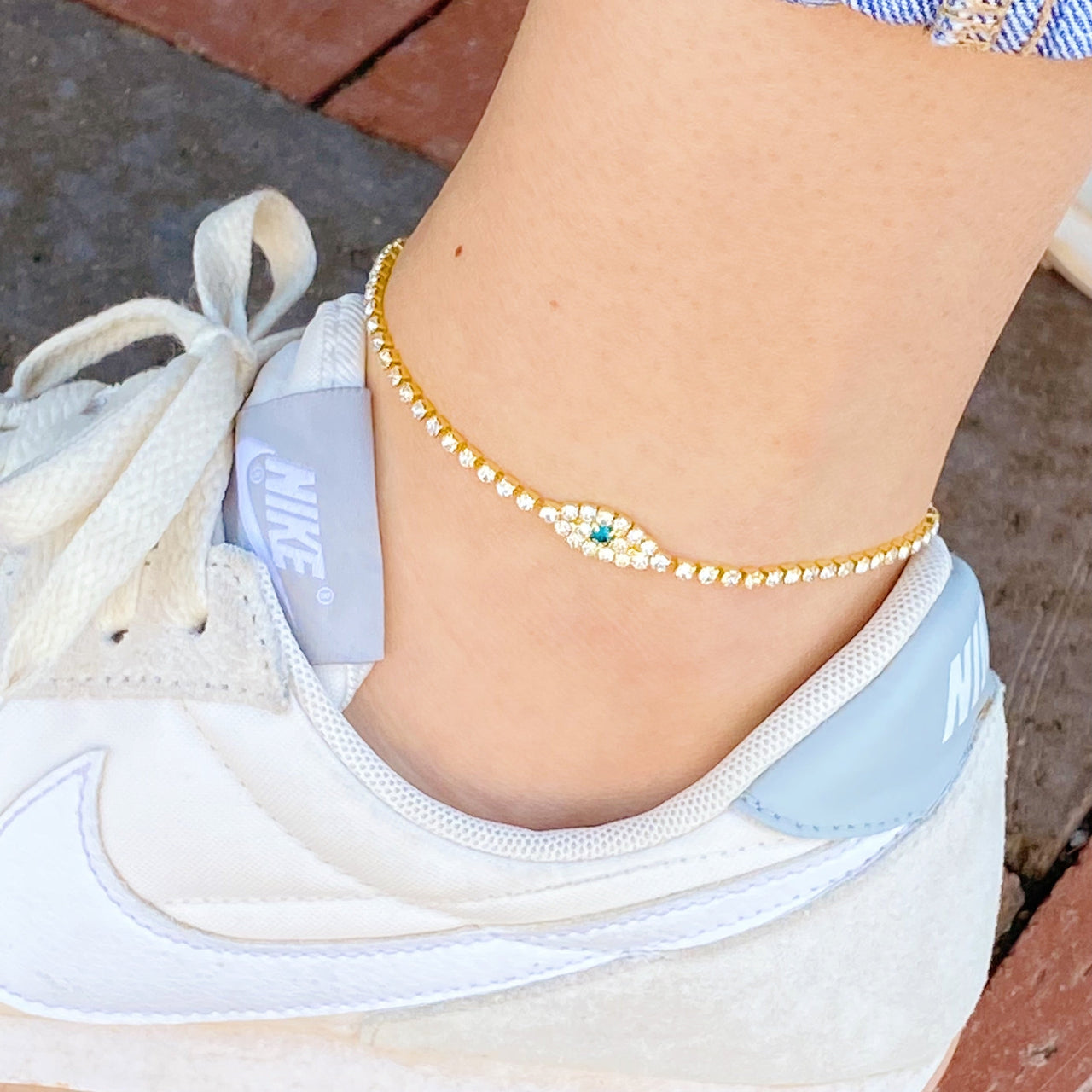 Ellison & Young - Sparkle Eye Anklet -