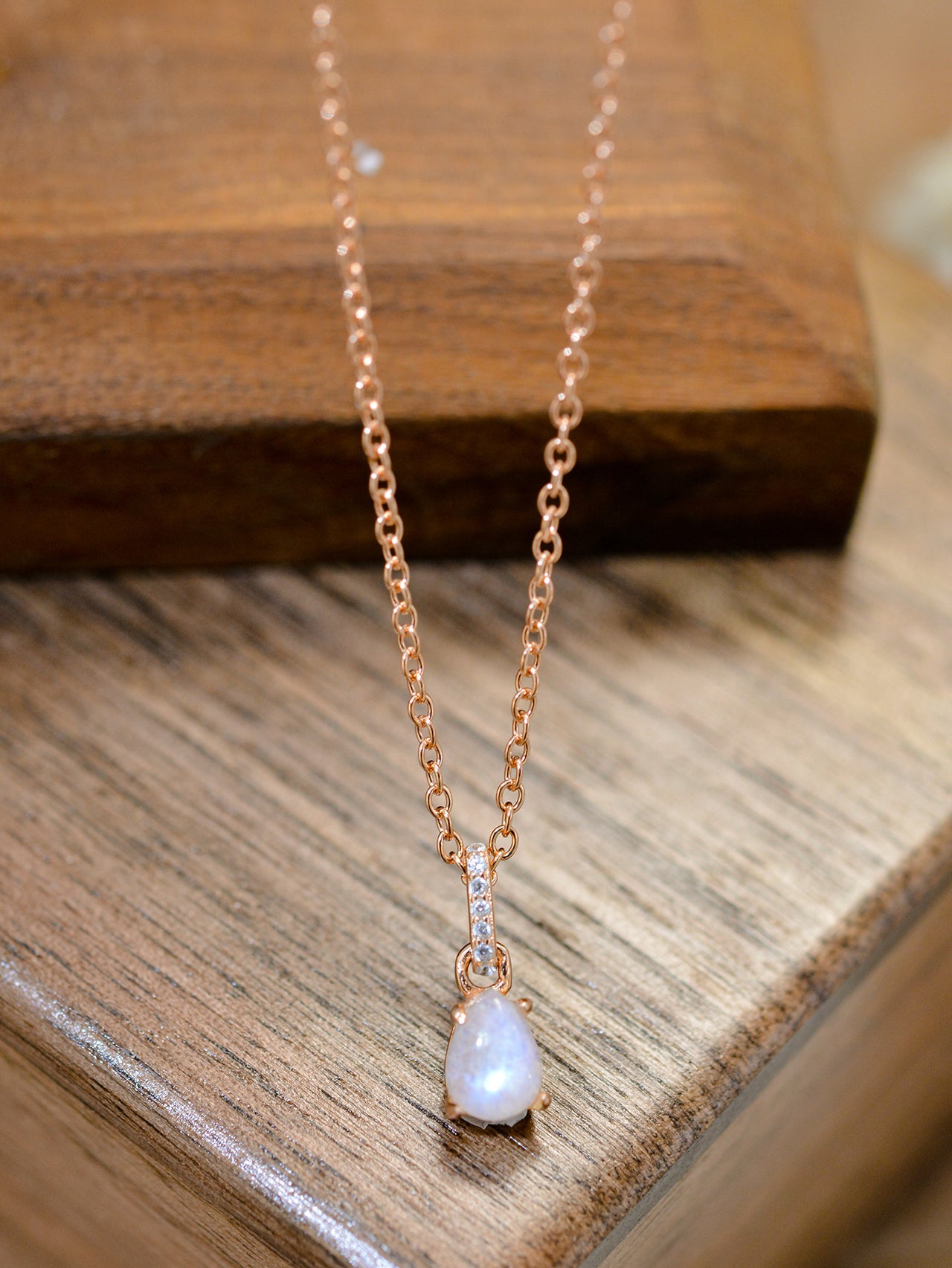 Moonstone Teardrop Pendant Necklace - T - 1 FINISH -