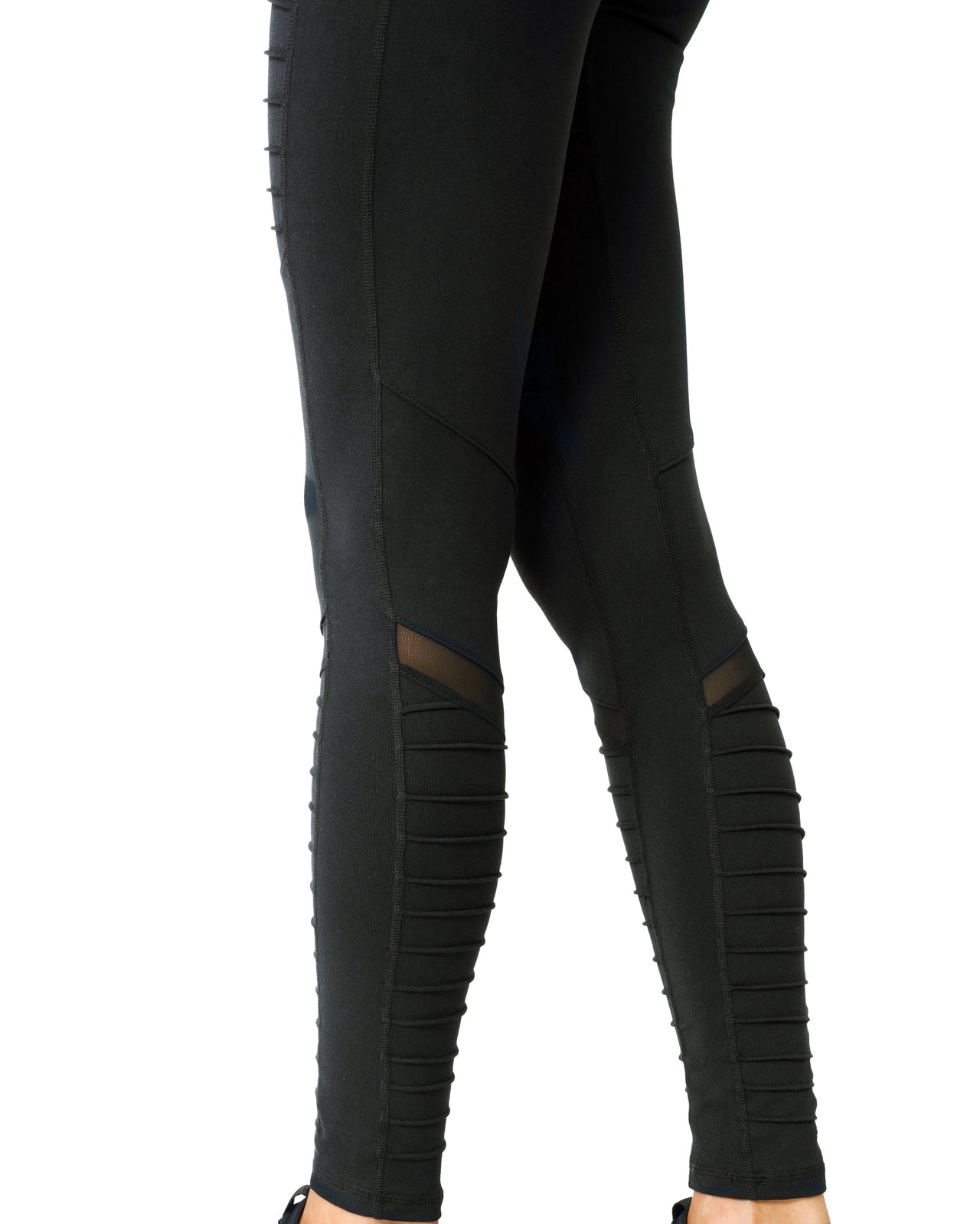 Savoy - Athletique Low-Waisted Ribbed Leggings With Hidden Pocket and Mesh Panels - Black - 1 COLOR -