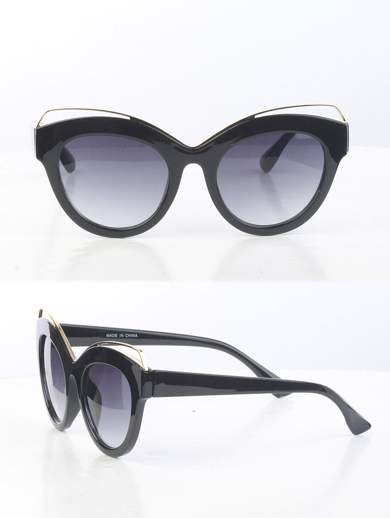 Black Retro Cateye Sunglasses - 1 COLOR