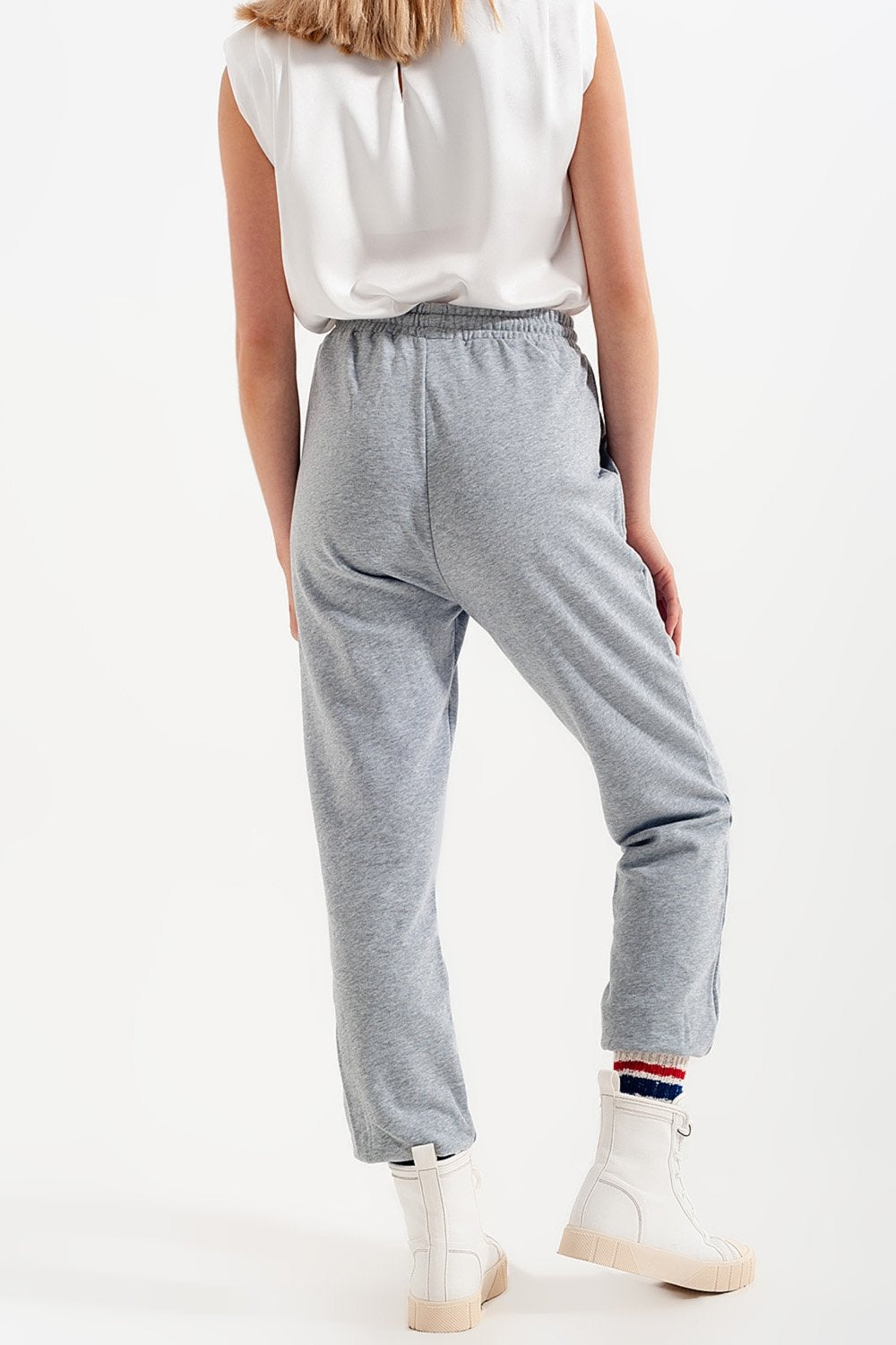 Q2 - Joggers With Elastic Waist Band in Gray - 1 COLOR -