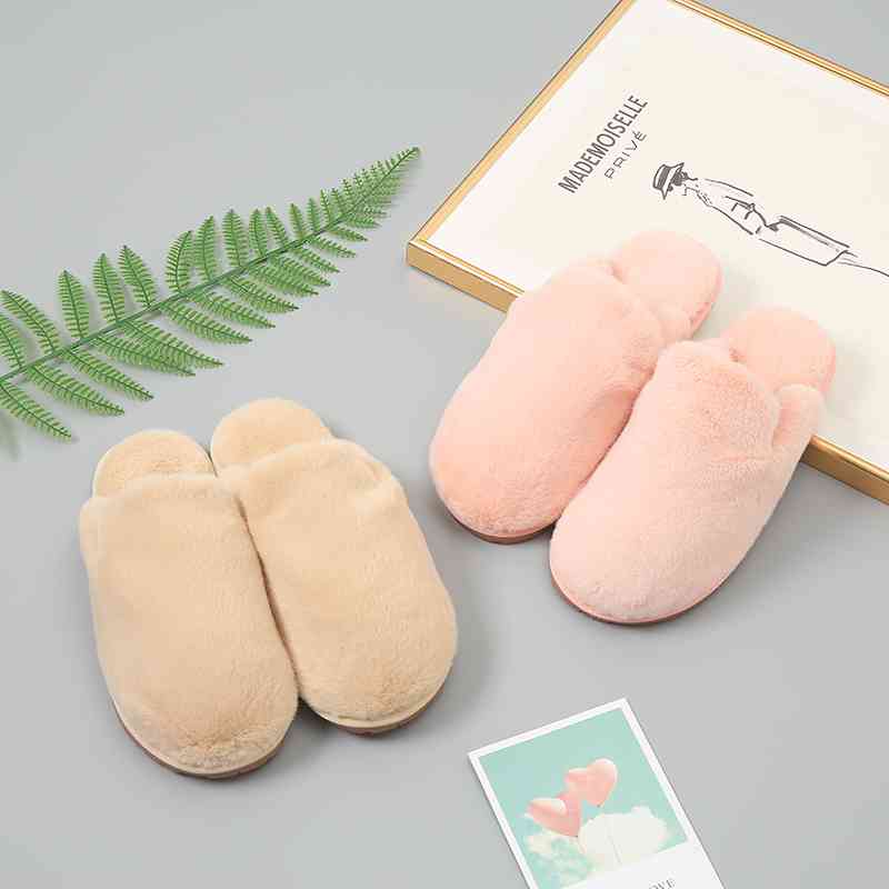 Faux Fur Slippers - T - 5 COLORS -