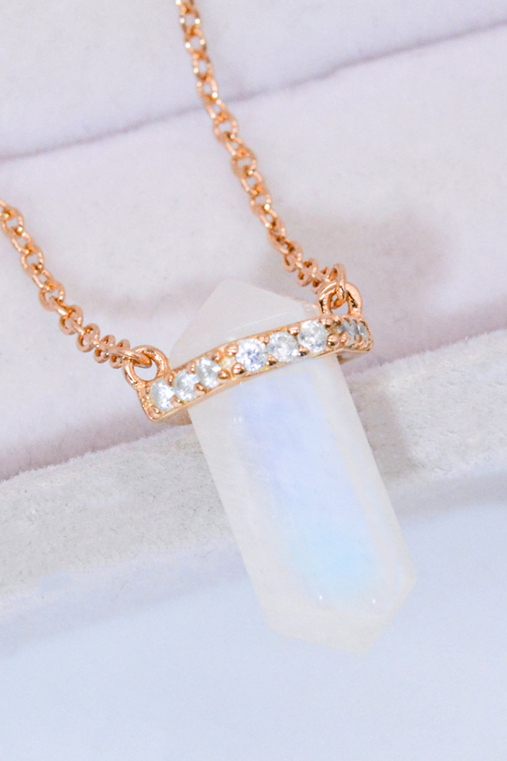 Natural Moonstone Chain-Link Necklace - T - 2 FINISHES -