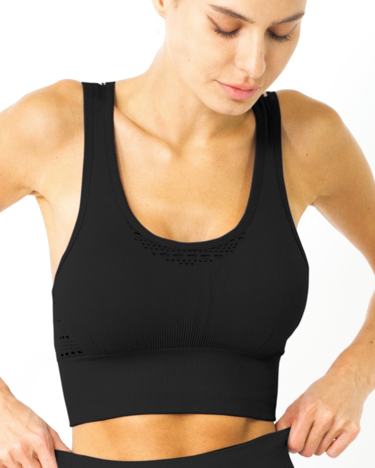 Savoy - Mesh Seamless Bra With Cutouts - Black - 1 COLOR -