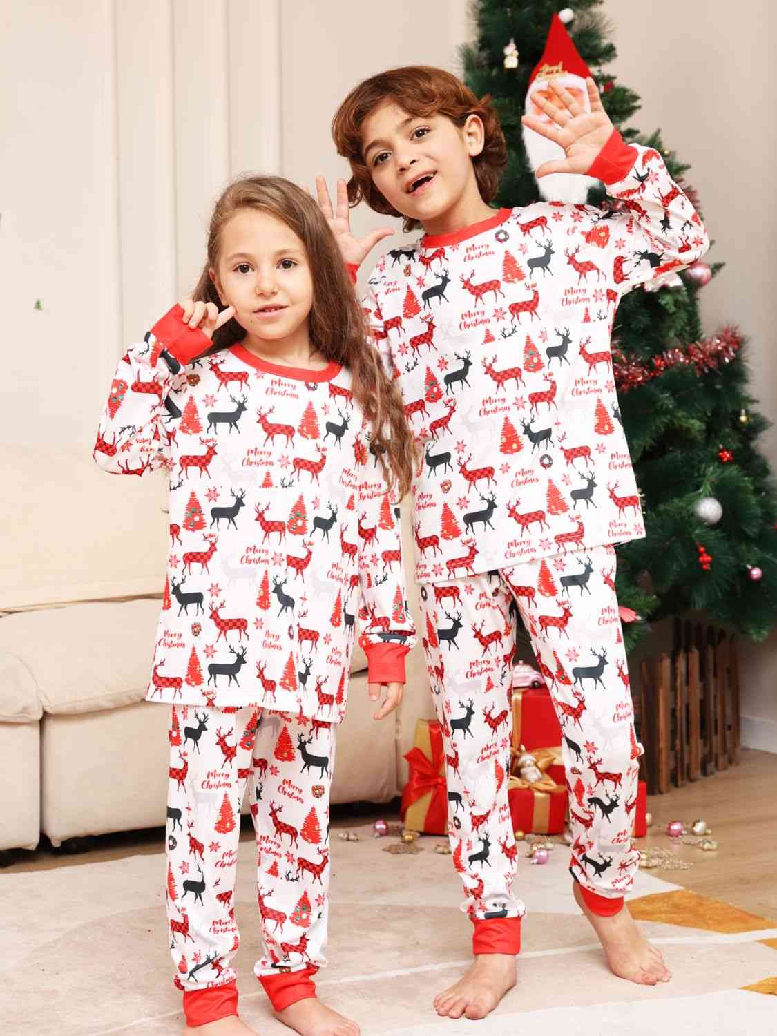 KIDS  Reindeer Print Top and Pants Set - T -