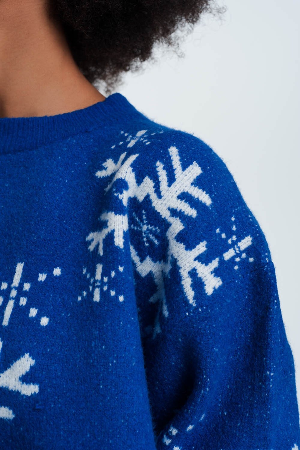 Q2 - Blue Snowflake Sweater - SM., M - ONLY - 1 COLOR -