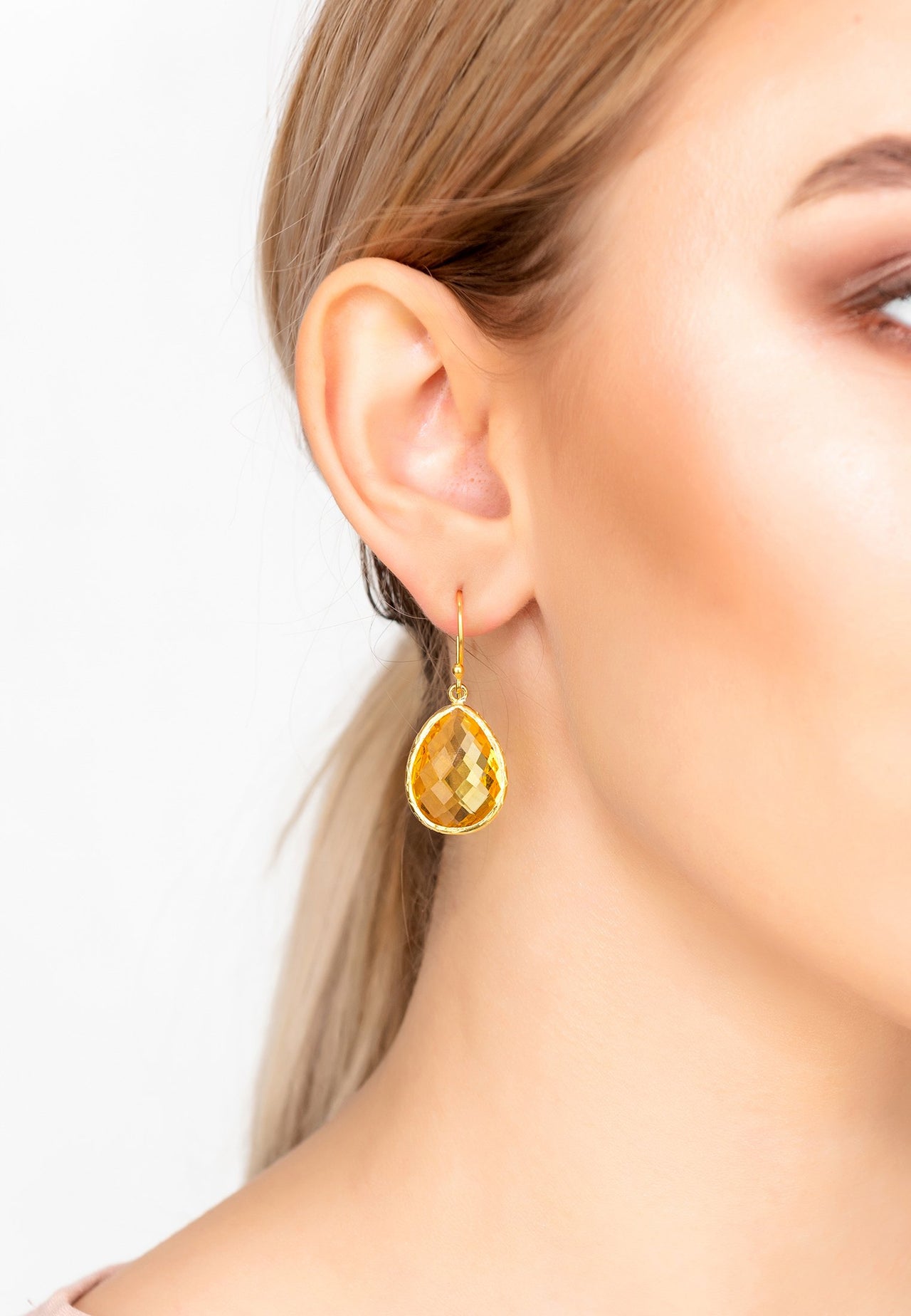 LATELITA - Petite Drop Earring Citrine Hydro Gold -