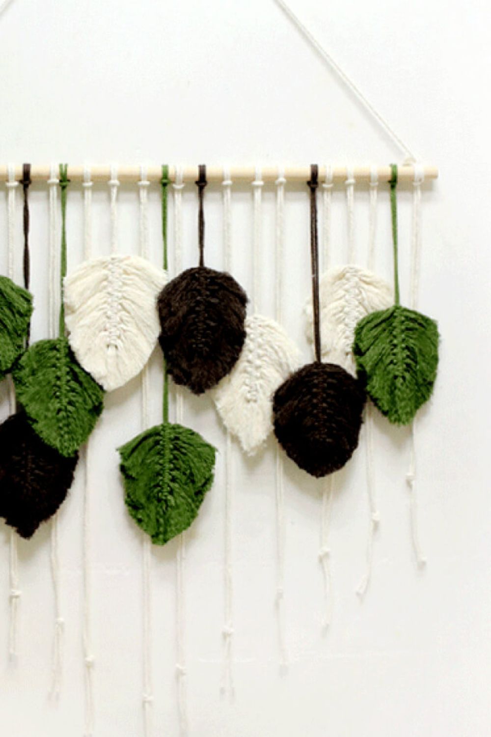 Hand-Woven Feather Macrame Wall Hanging - 31.5" X 31.5" - T - 3 COLORS -