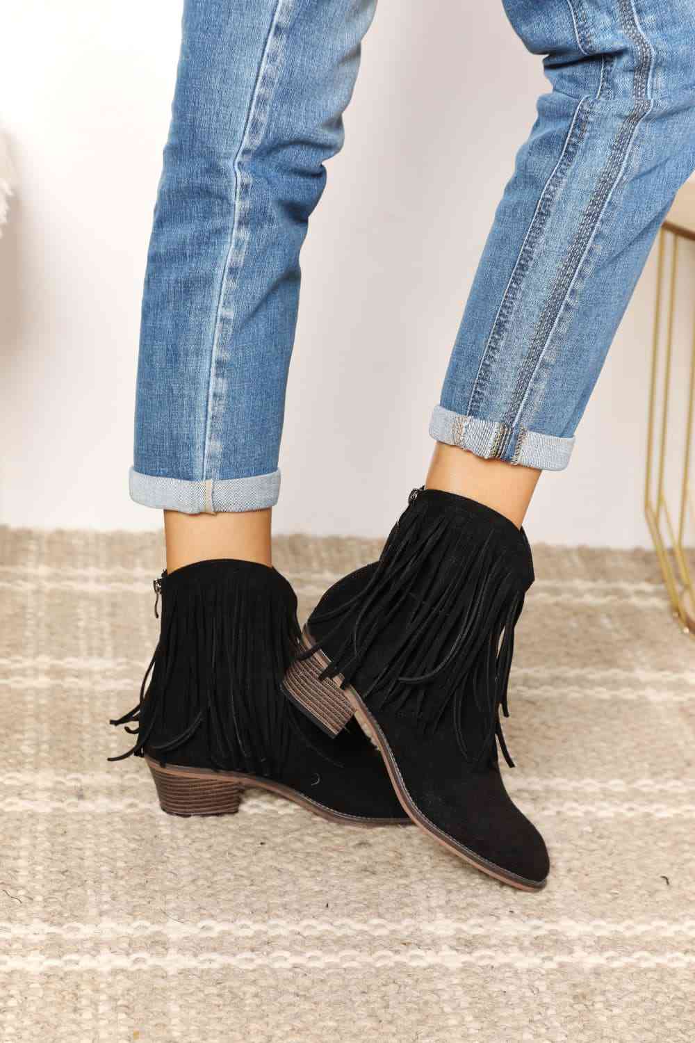 Faux Suede Legend Women's Fringe Cowboy Western Ankle Boots - T - 1 COLOR -