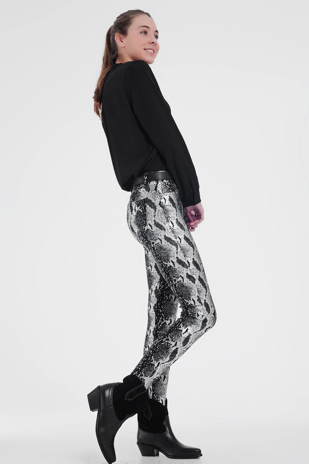 Q2 - Black Skinny Shiny Printed Pants - 1 COLOR