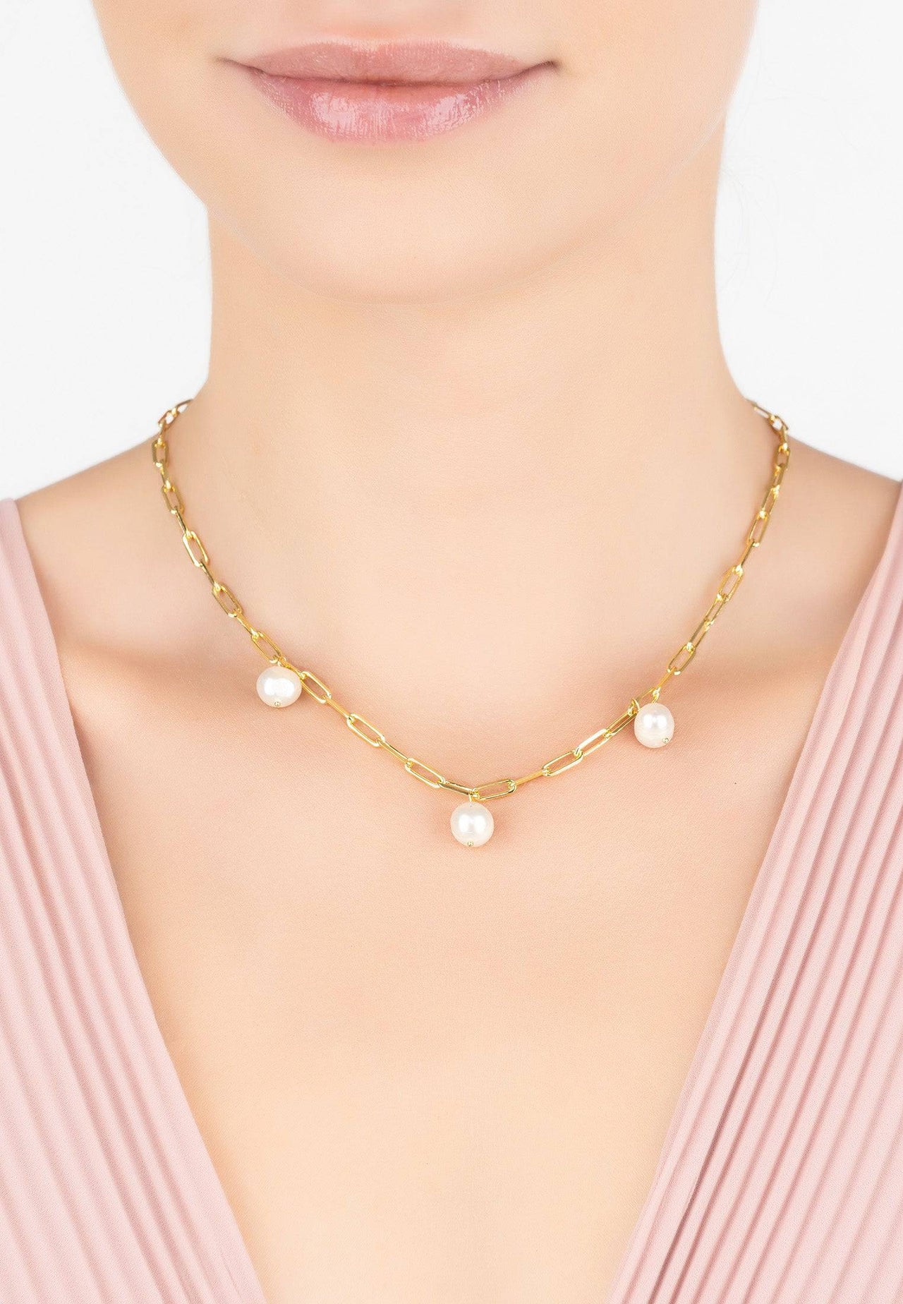 LATELITA - Amelia Three Pearl Necklace Gold -