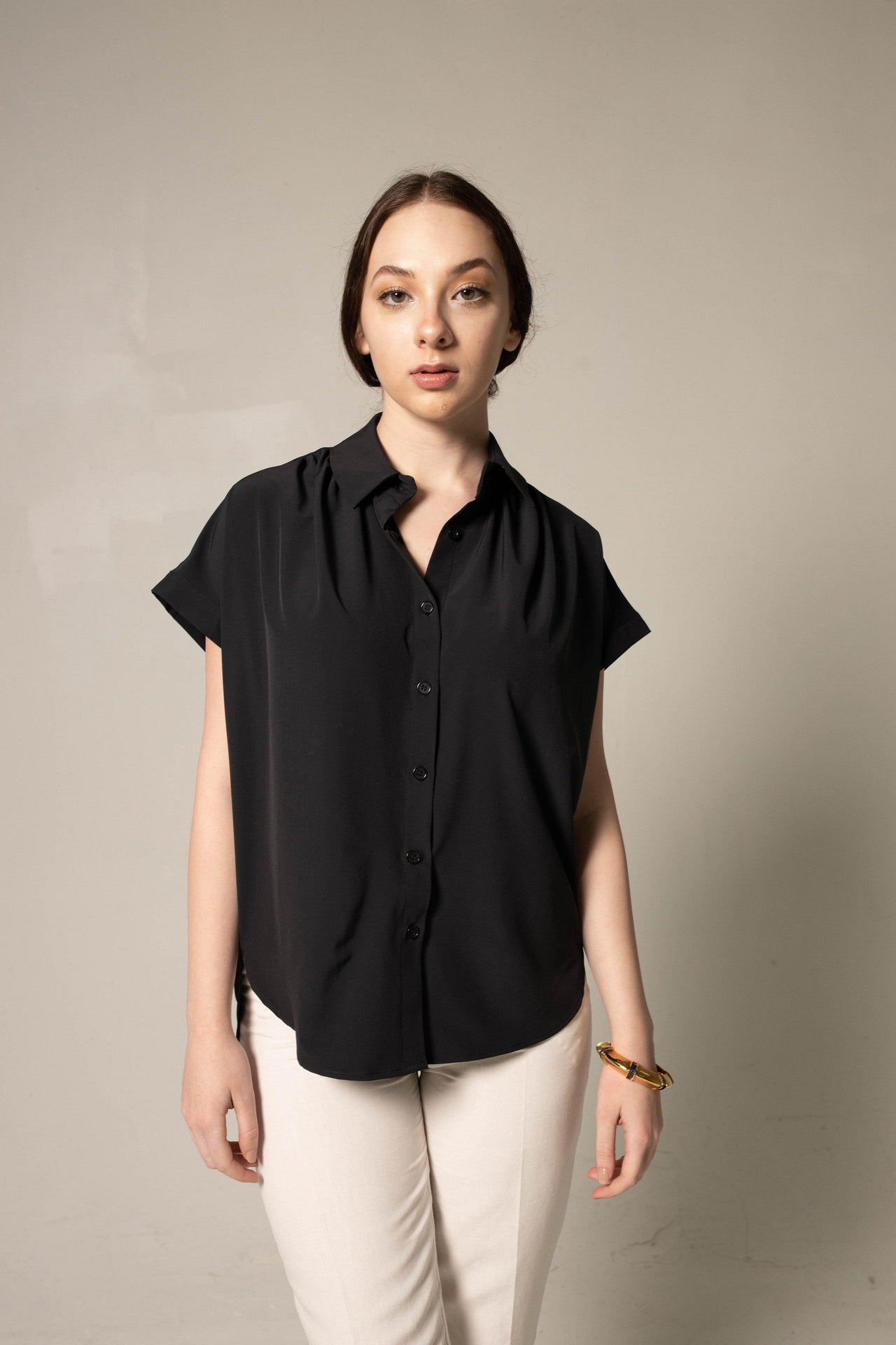 Le Reussi - Italy - Black Cat Collar Blouse - 1 COLOR -