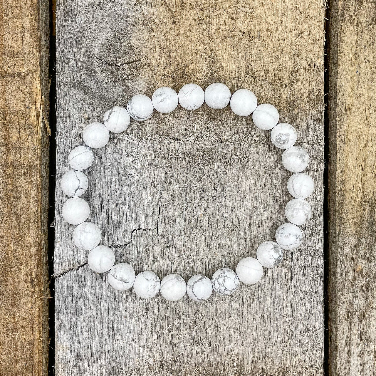 Union - White Howlite Gemstone Beaded Bracelet -