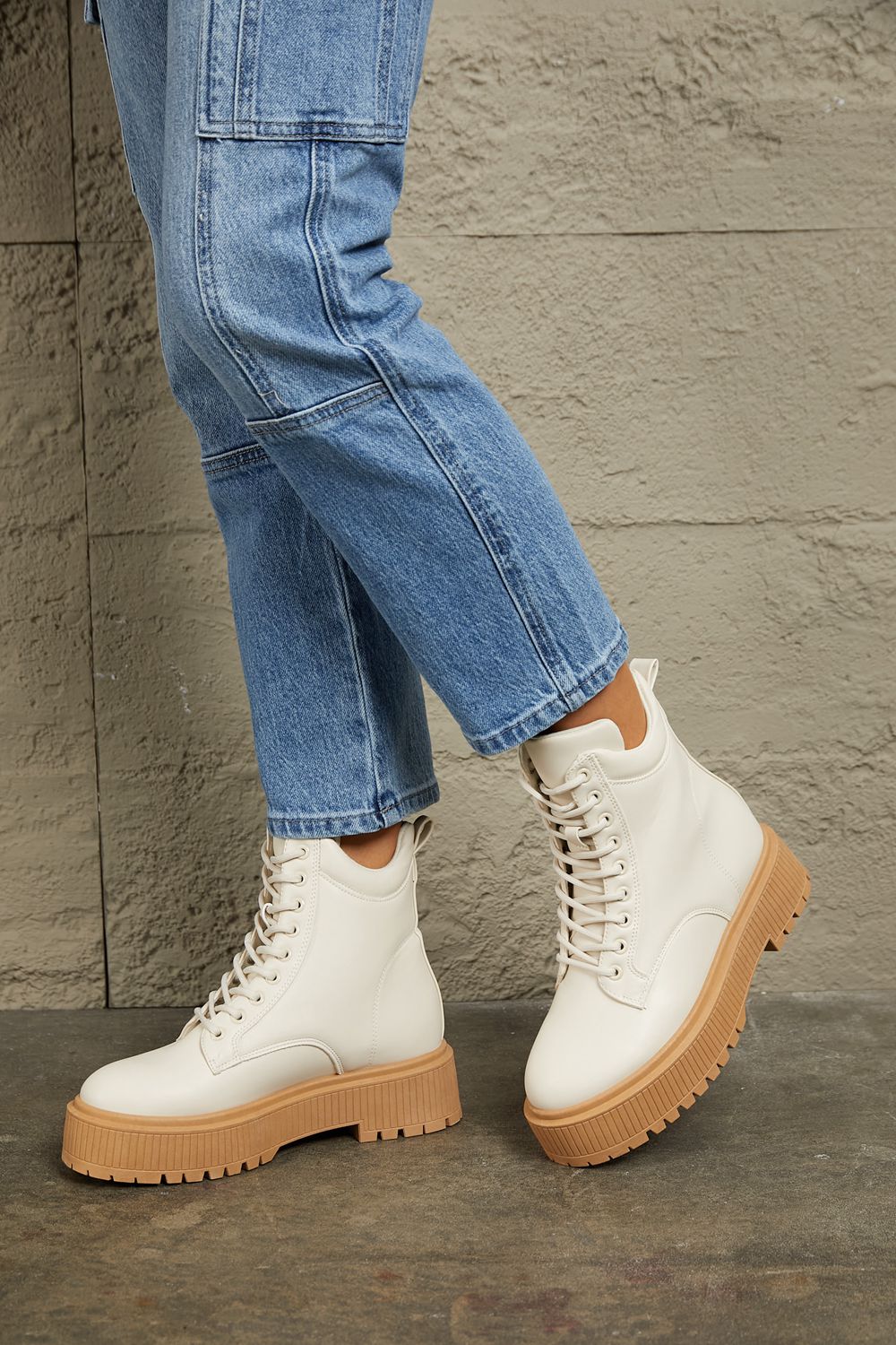 East Lion - Platform Combat Boots - T - 1 COLOR -