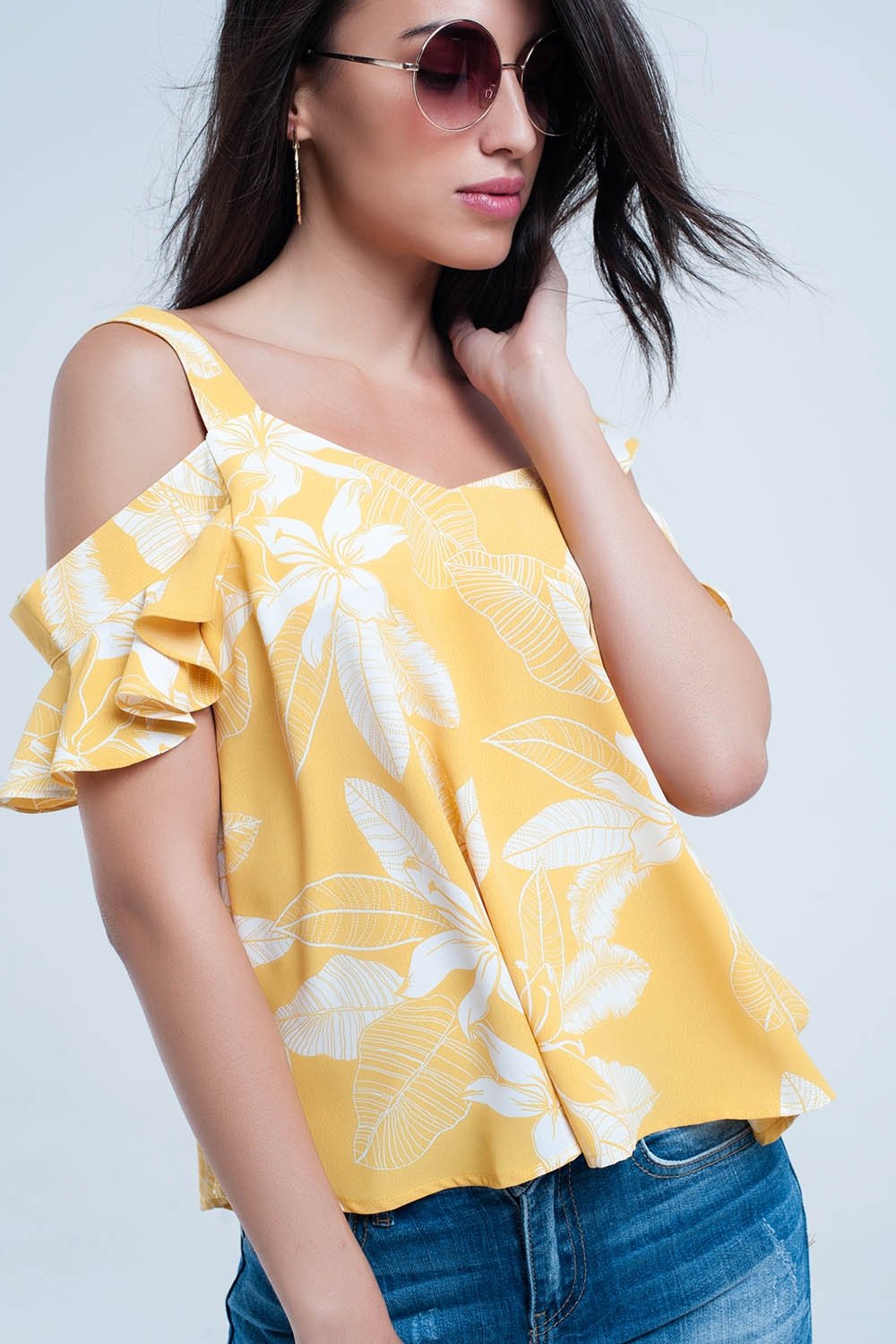 Q2 - Yellow Flower Top and Ruffles Detail - 1 COLOR