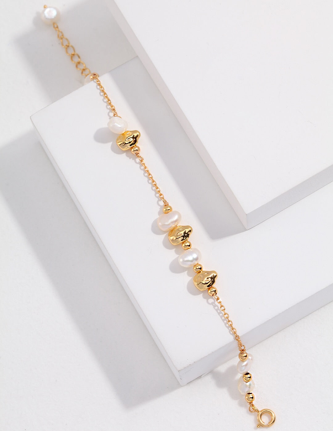 Baroque Pearl and Irregular Gold Ball Bracelet