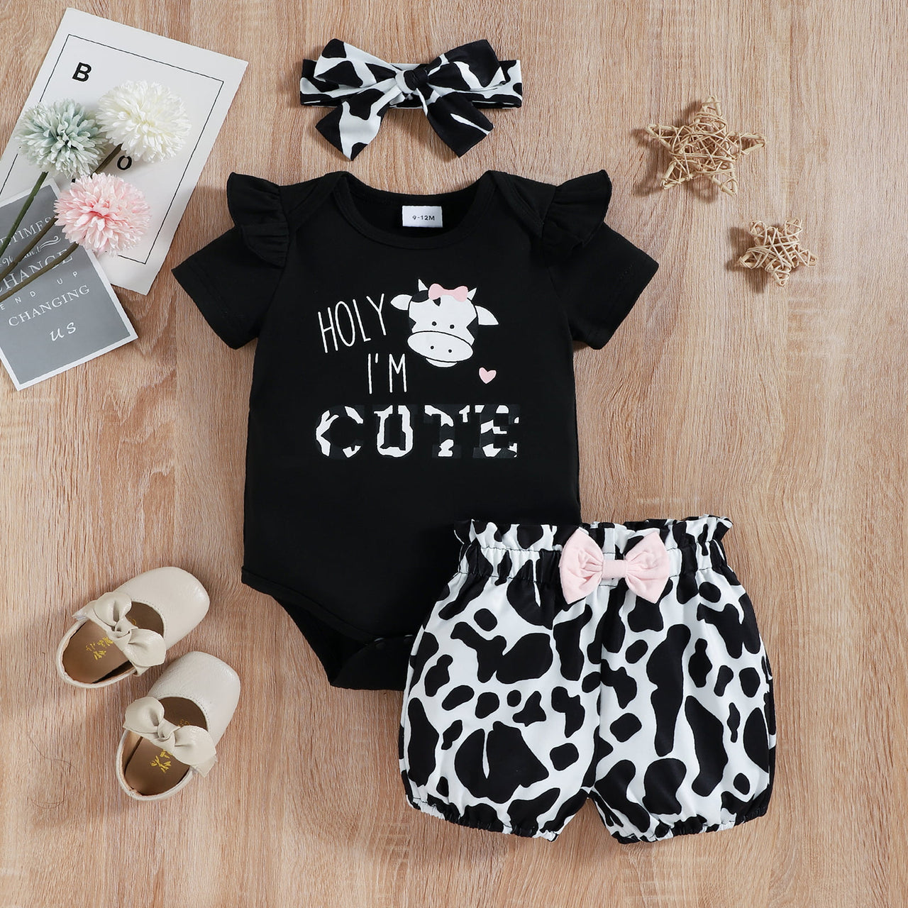 Graphic Ruffled Bodysuit and Cow Print Shorts Set with Headband - 3 PCS. - T- 1 COLOR -