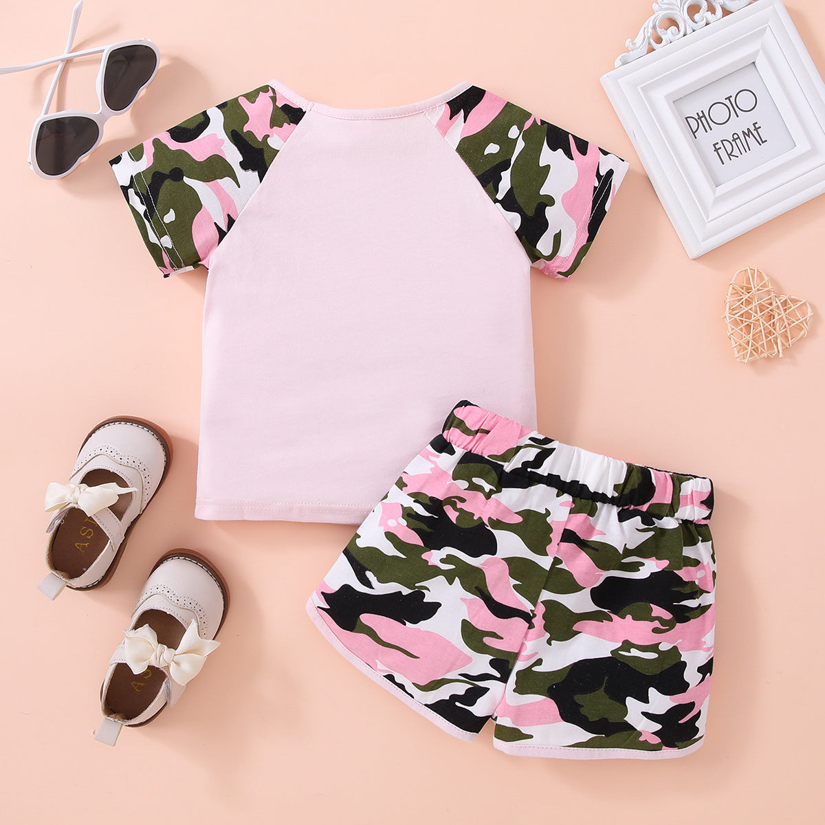 HELLO GIRL Graphic Tee and Camouflage Shorts Set - 2 PCS. - T - 1 COLOR -