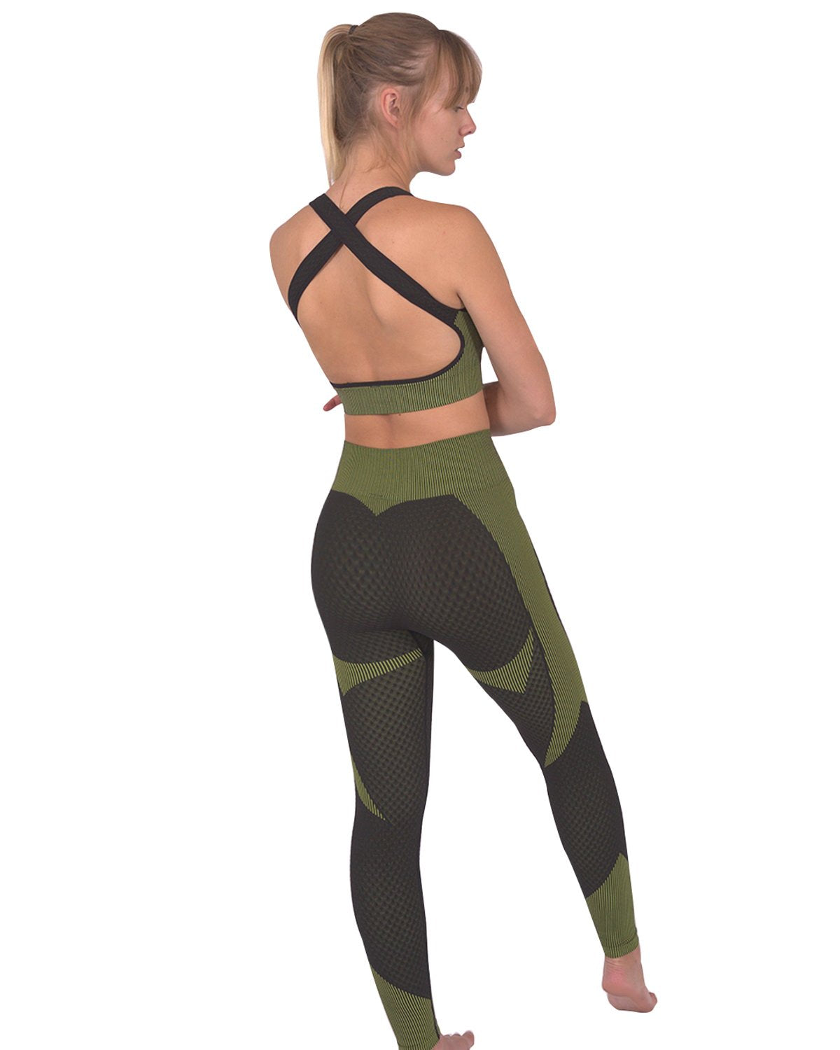 Savoy - Trois Seamless Leggings & Sports Top 2 Set - Black With Green - 2 PCS - 1 COLOR -