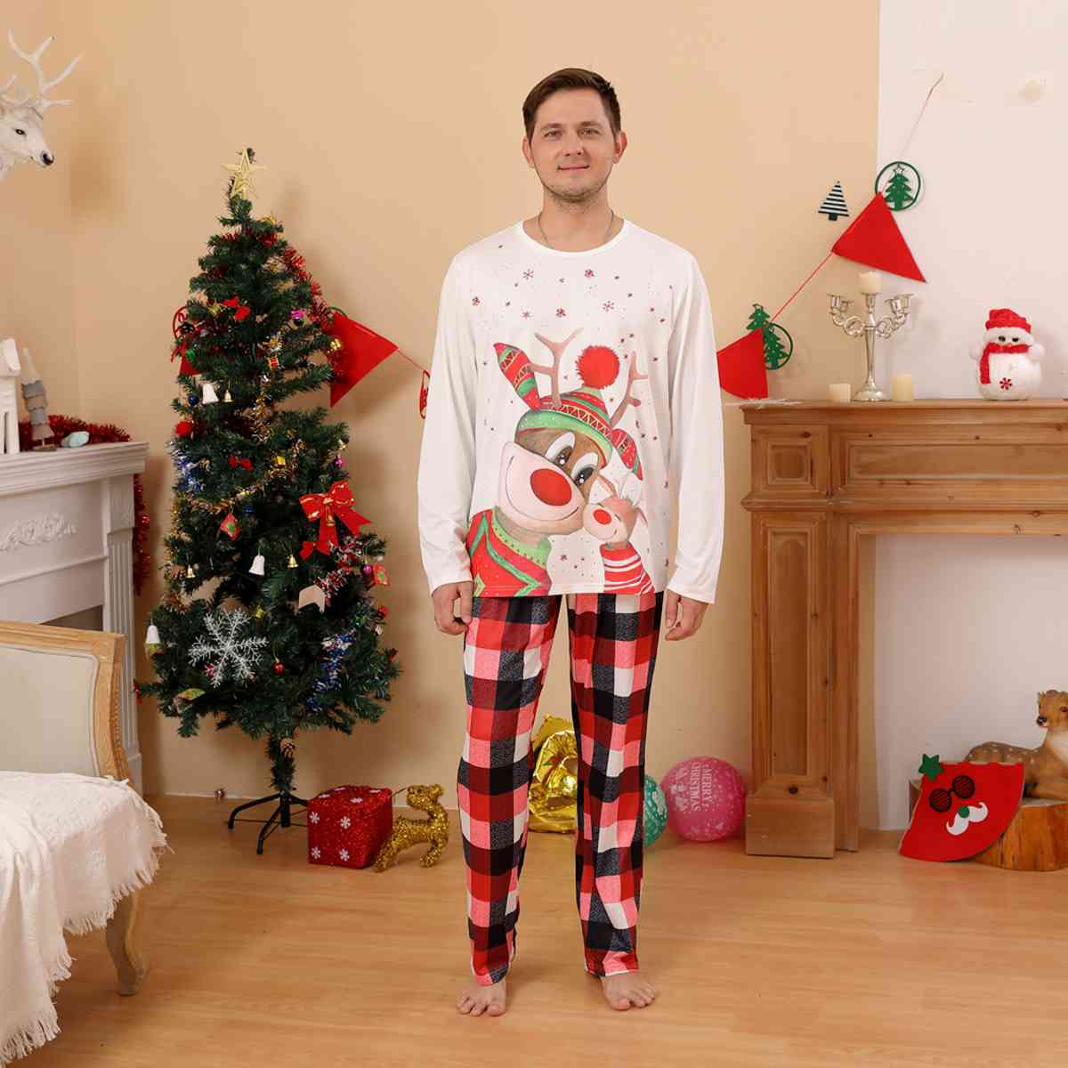 MEN Reindeer Top and Plaid Pants Set - T -