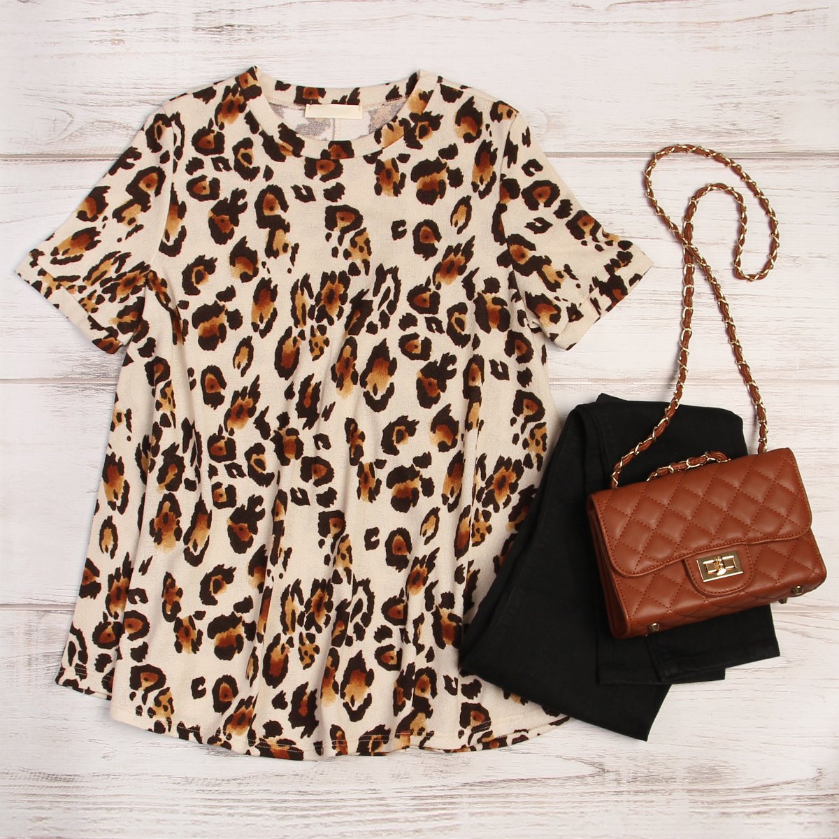 Riah Fashion - Short Sleeve Leopard Knit Sweater - 2 COLORS -