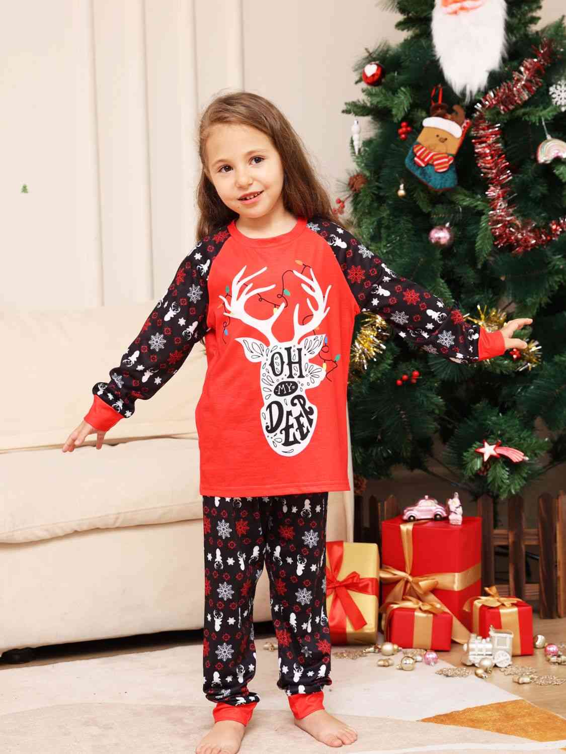 TODDLER Reindeer Graphic Top and Pants Set - T -