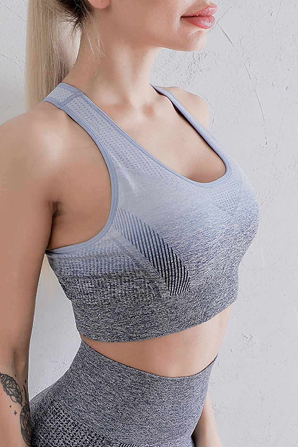 Gradient Racerback Sports Bra - T - 4 COLORS -