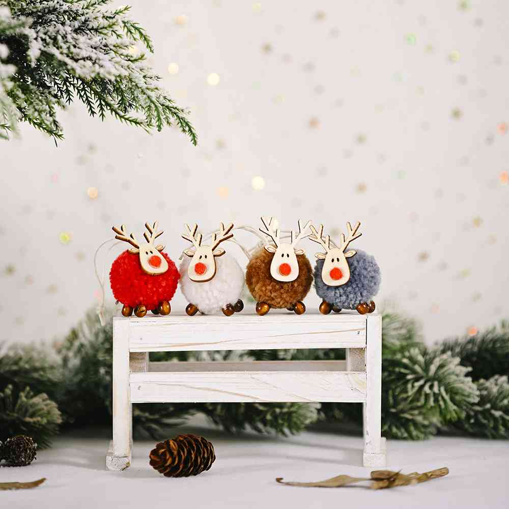 4-Piece Reindeer Hanging Ornaments - [5-10 DAY DELIVERY] - T - 4 PCS. -