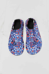 Thumbnail for MMshoes - On The Shore Water Shoes in Navy - T - 1 COLOR -