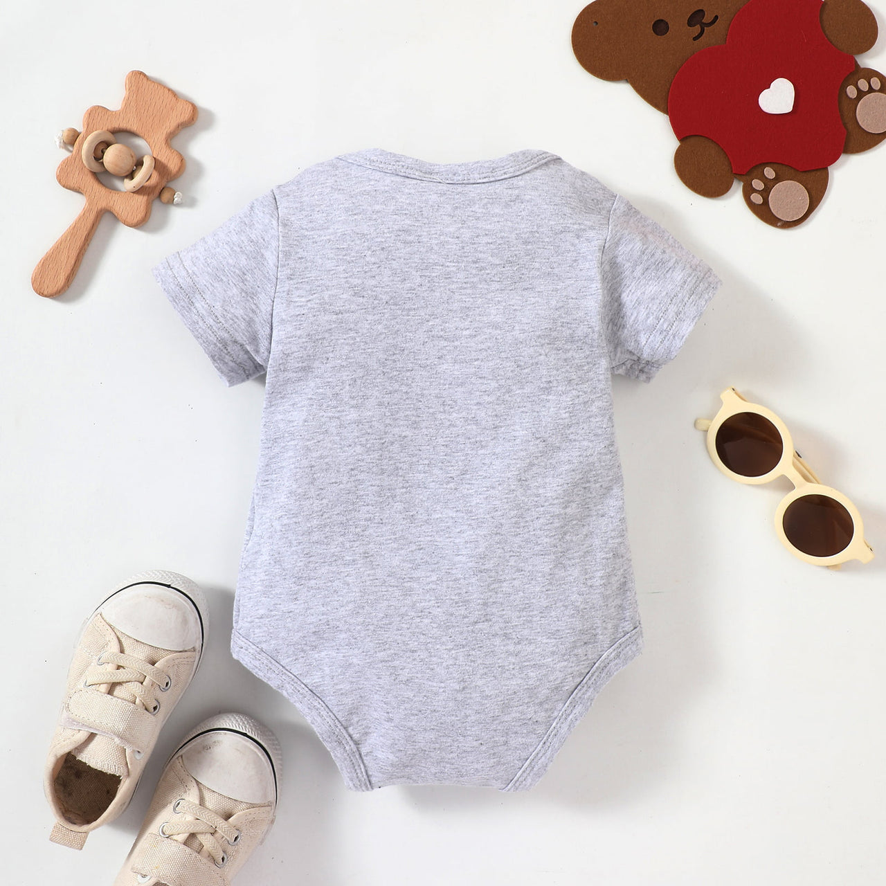 Baby Bear Graphic Short Sleeve Bodysuit - T - 5 SIZES - 2 COLORS -