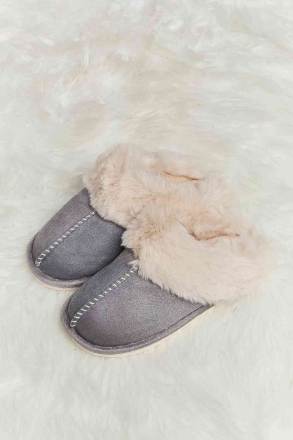 Melody Fluffy Indoor Slippers - T - 5 COLORS -