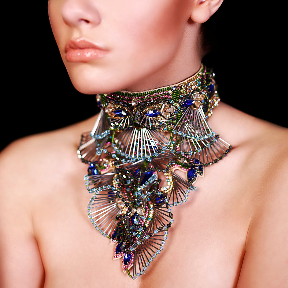 BEGADA - The Pristine Neckpiece -