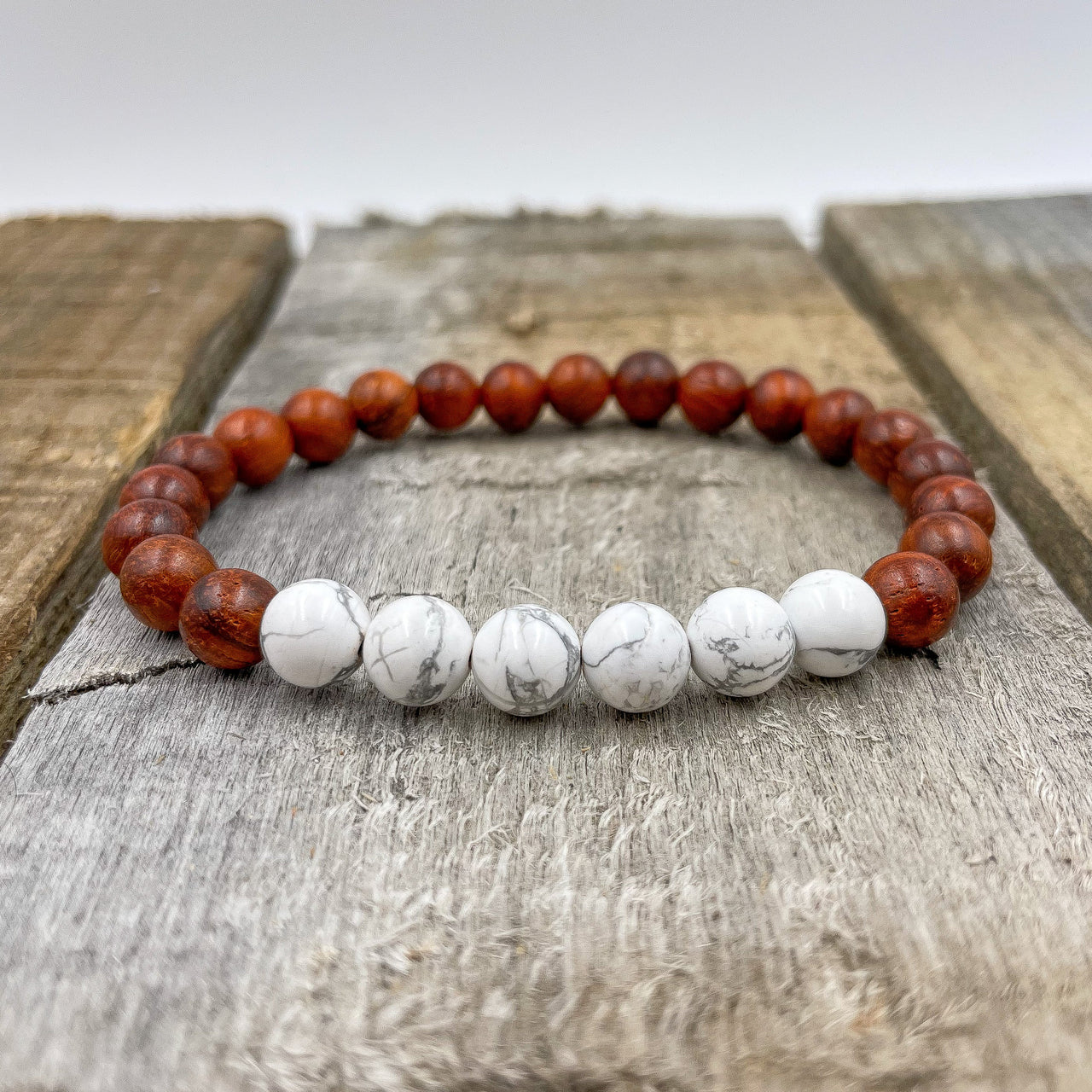 Grove - White Howlite & Red Rosewood -