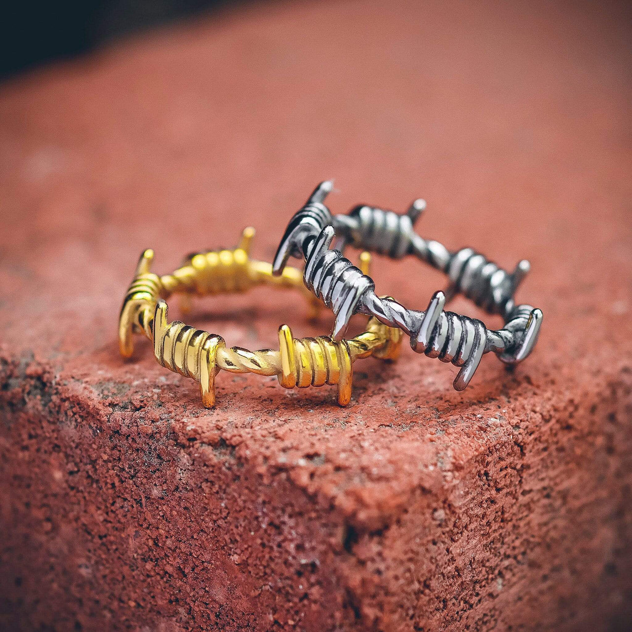 Mister - Barb Wire Ring - 5 SIZES - 2 COLORS -