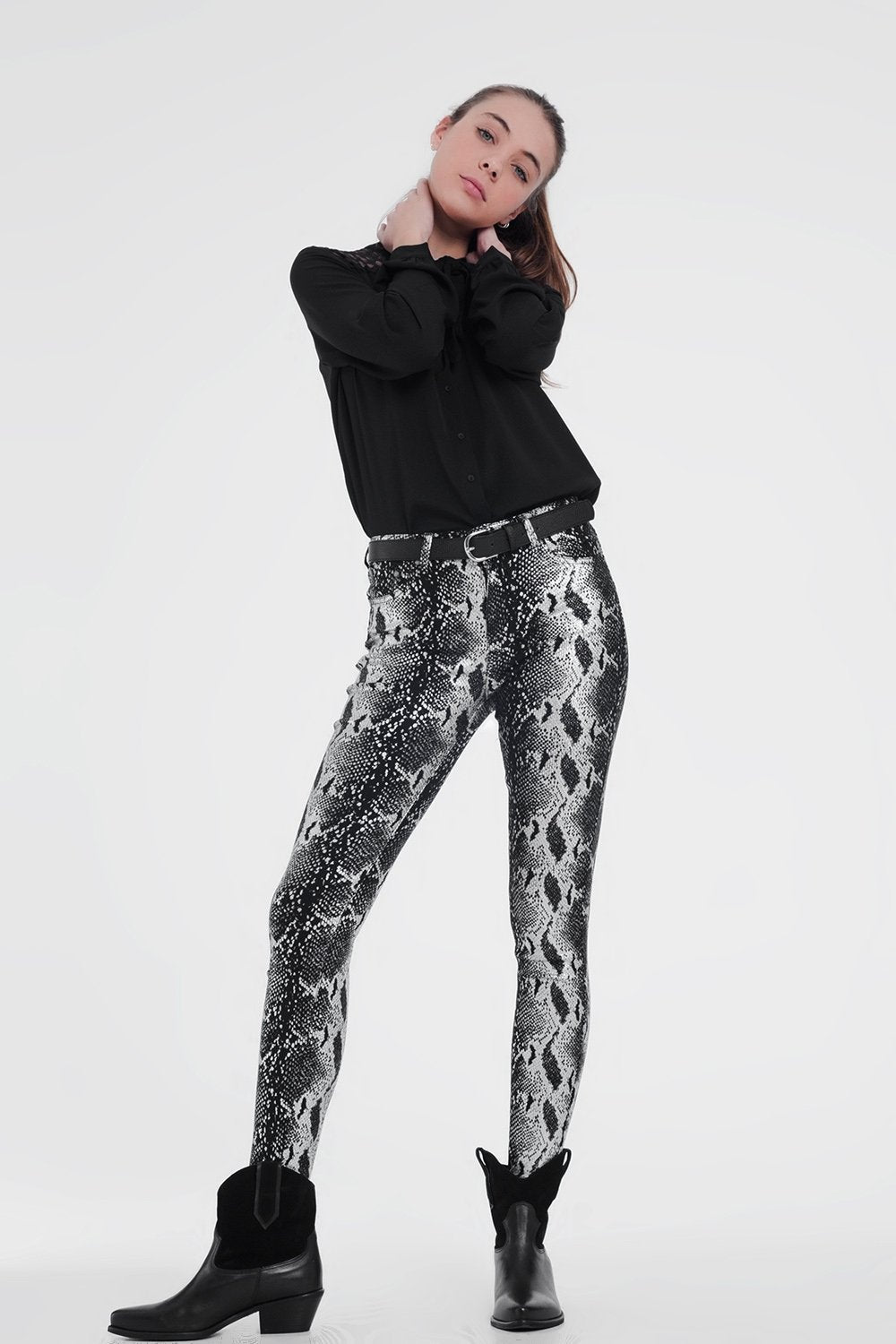 Q2 - Black Skinny Shiny Printed Pants - 1 COLOR