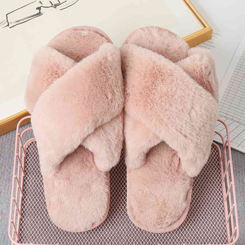 Faux Fur Crisscross Strap Slippers - T - 7 COLORS -