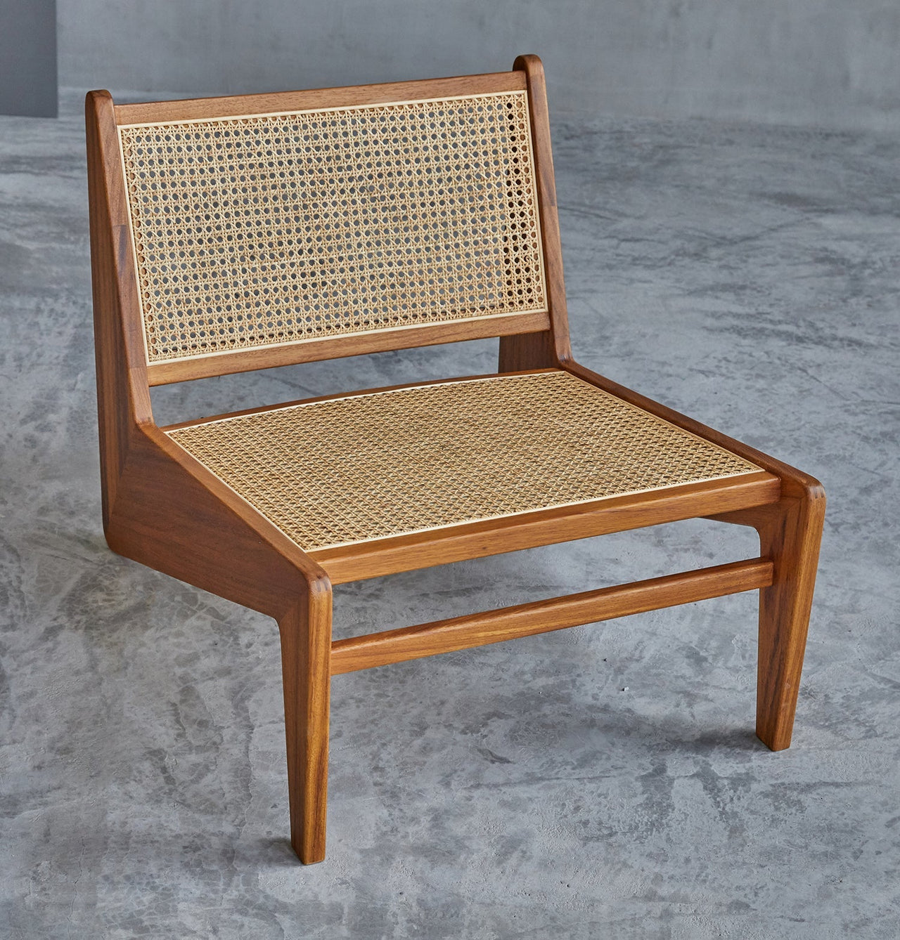 GFURN - Amandine Lounge Chair - Wood & Natural Rattan -