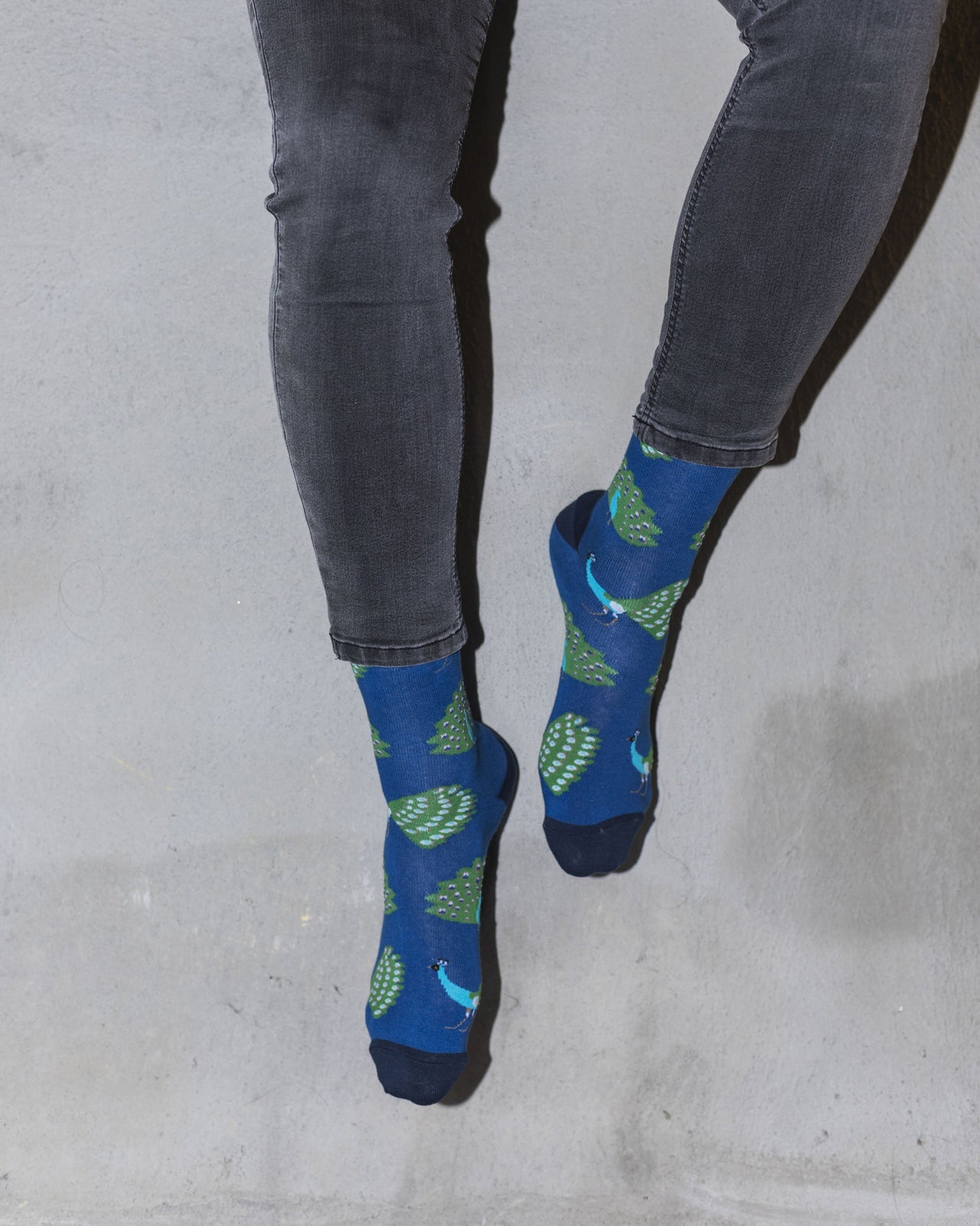 Men's Peacock Socks - 1 COLOR -