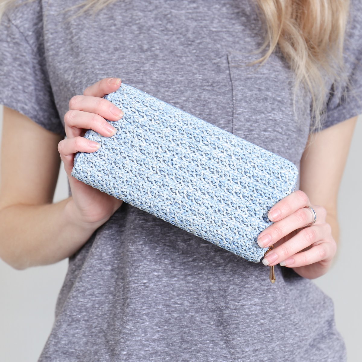 Crocheted Single Zipper Wallet - 6 COLORS -