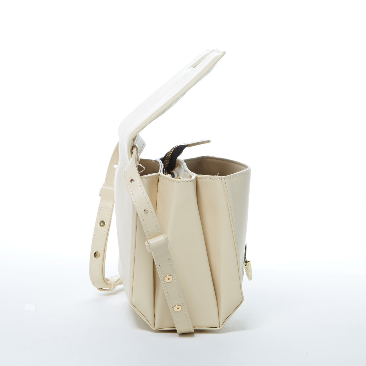 Elizabeth Off White Leather Saddle Bag -