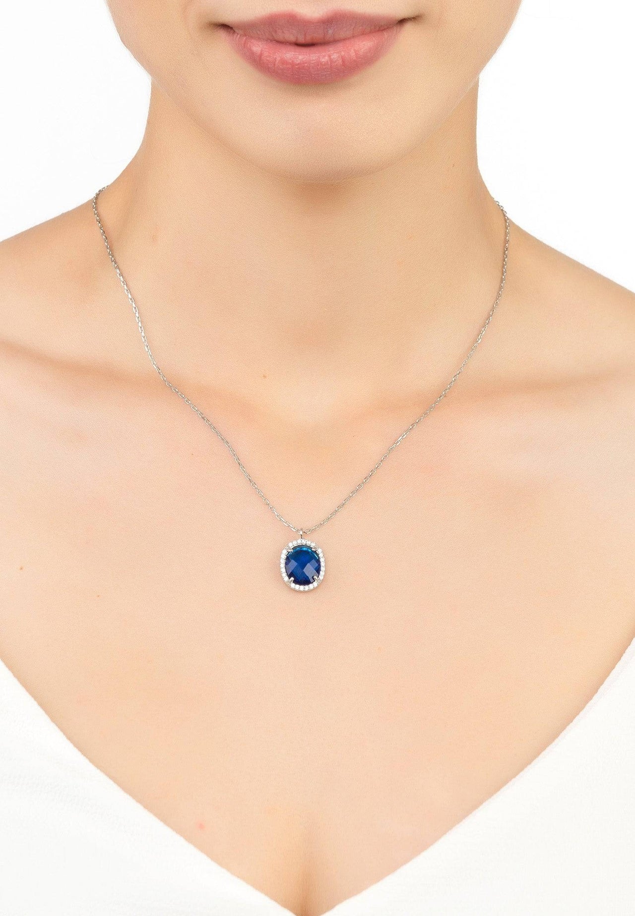 LATELITA - Beatrice Oval Gemstone Pendant Necklace - Silver - Sapphire Hydro -