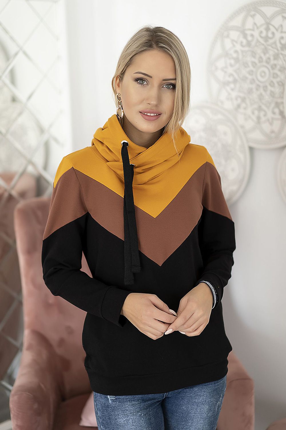 Sweatshirt Hajdan - 1 COLOR -