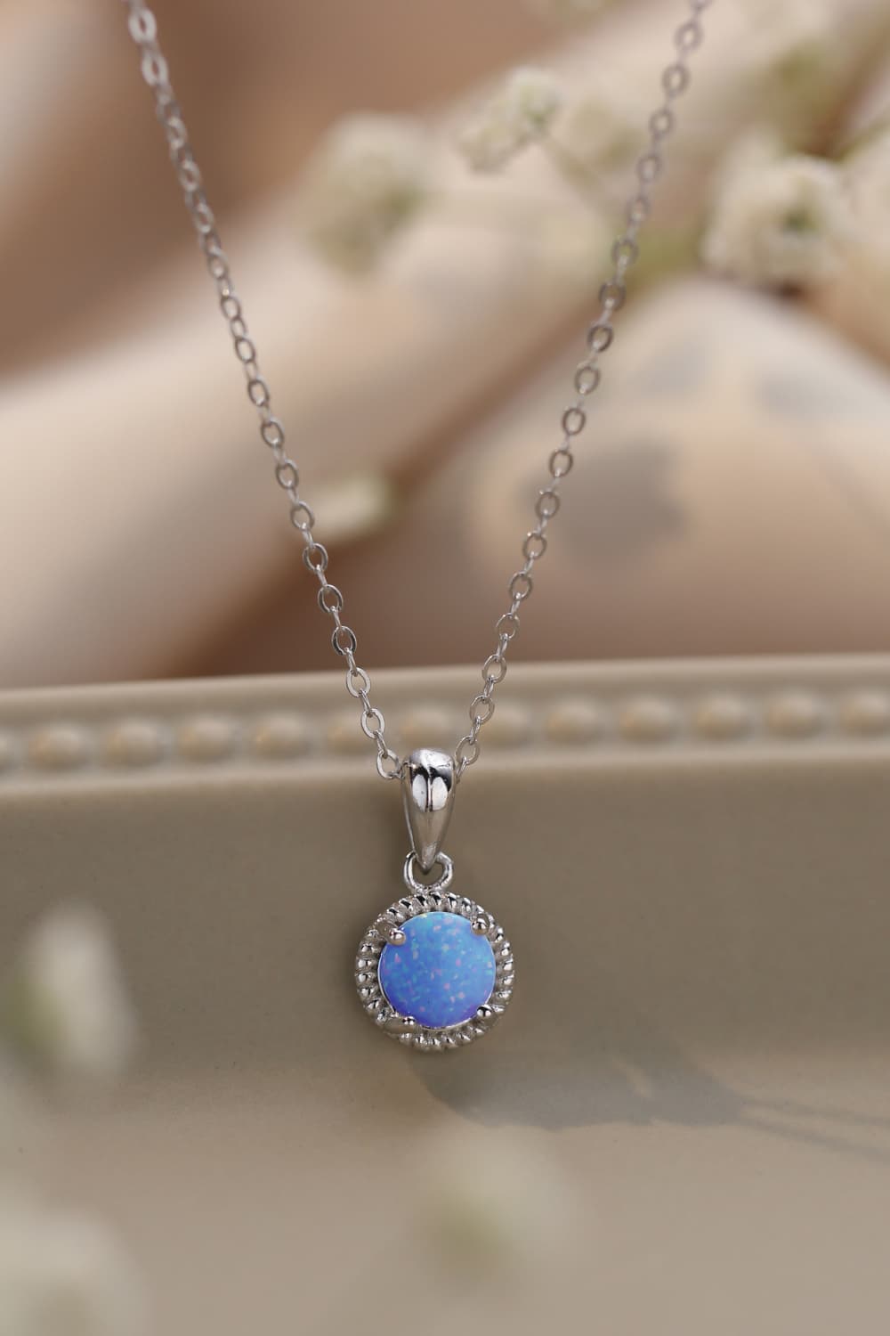 Opal Round Pendant Chain Necklace - T - 2 COLORS -