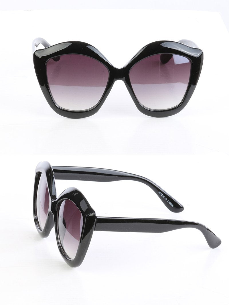 Black Oversized Beach-Life Sunglasses - 1 COLOR